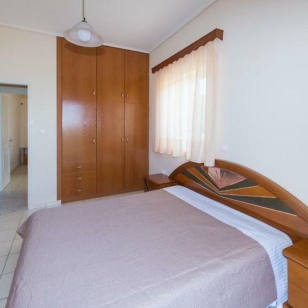 Vithos Apartment Kalamata Bagian luar foto