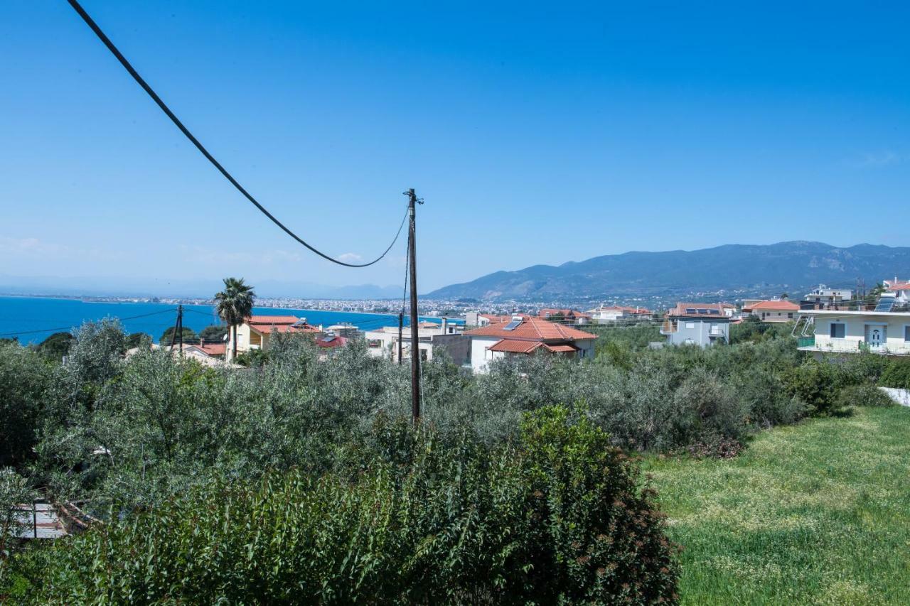 Vithos Apartment Kalamata Bagian luar foto
